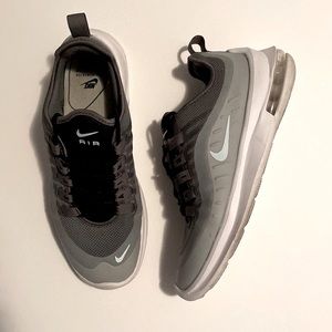 Nike Air Max Sneakers